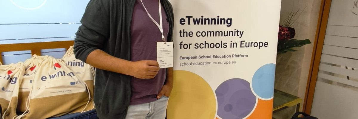 Un docente del IES Julio Caro Baroja de Pamplona, seleccionado para asistir a un evento eTwinning en Grecia